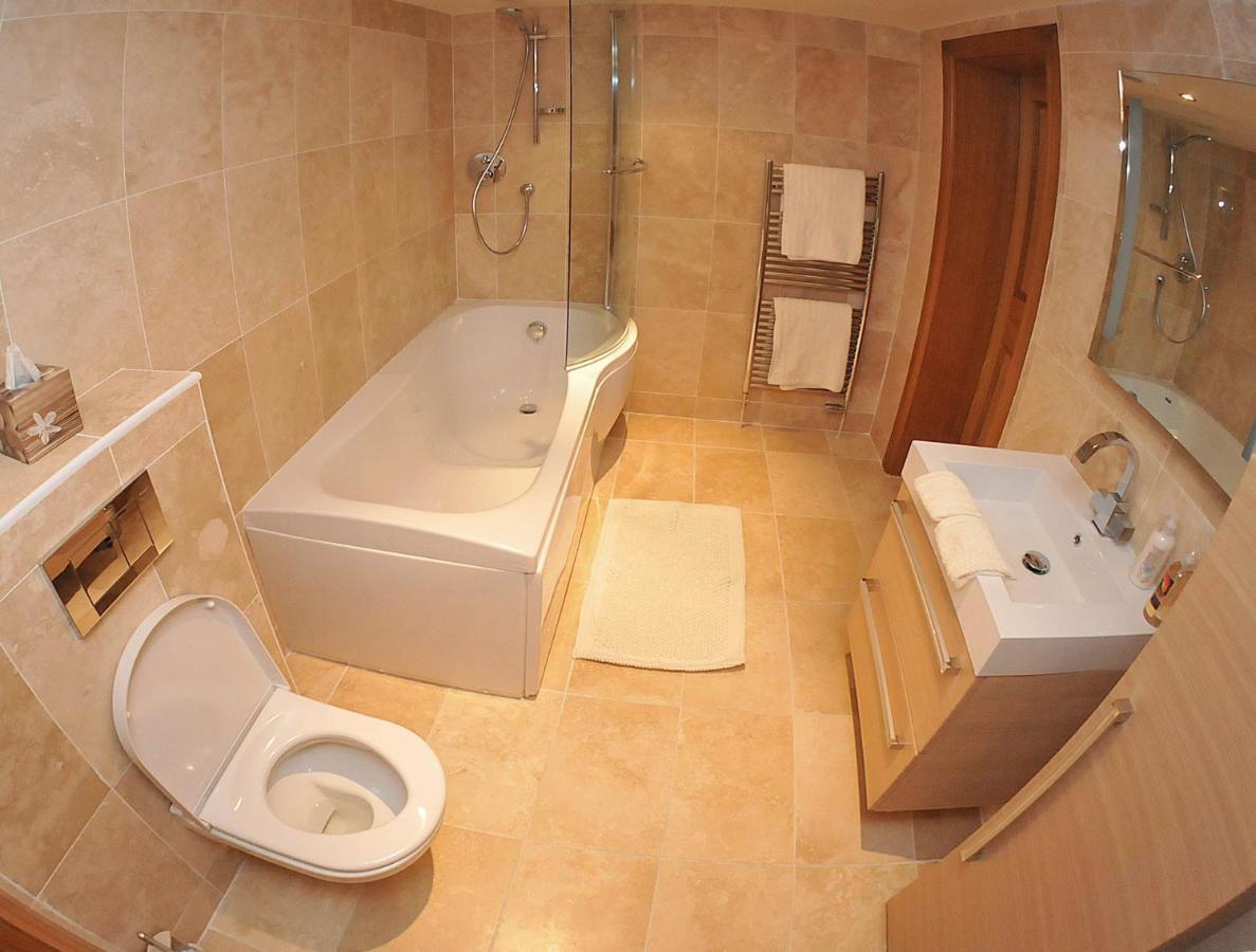 Kingsview Apartment Stirling Bagian luar foto