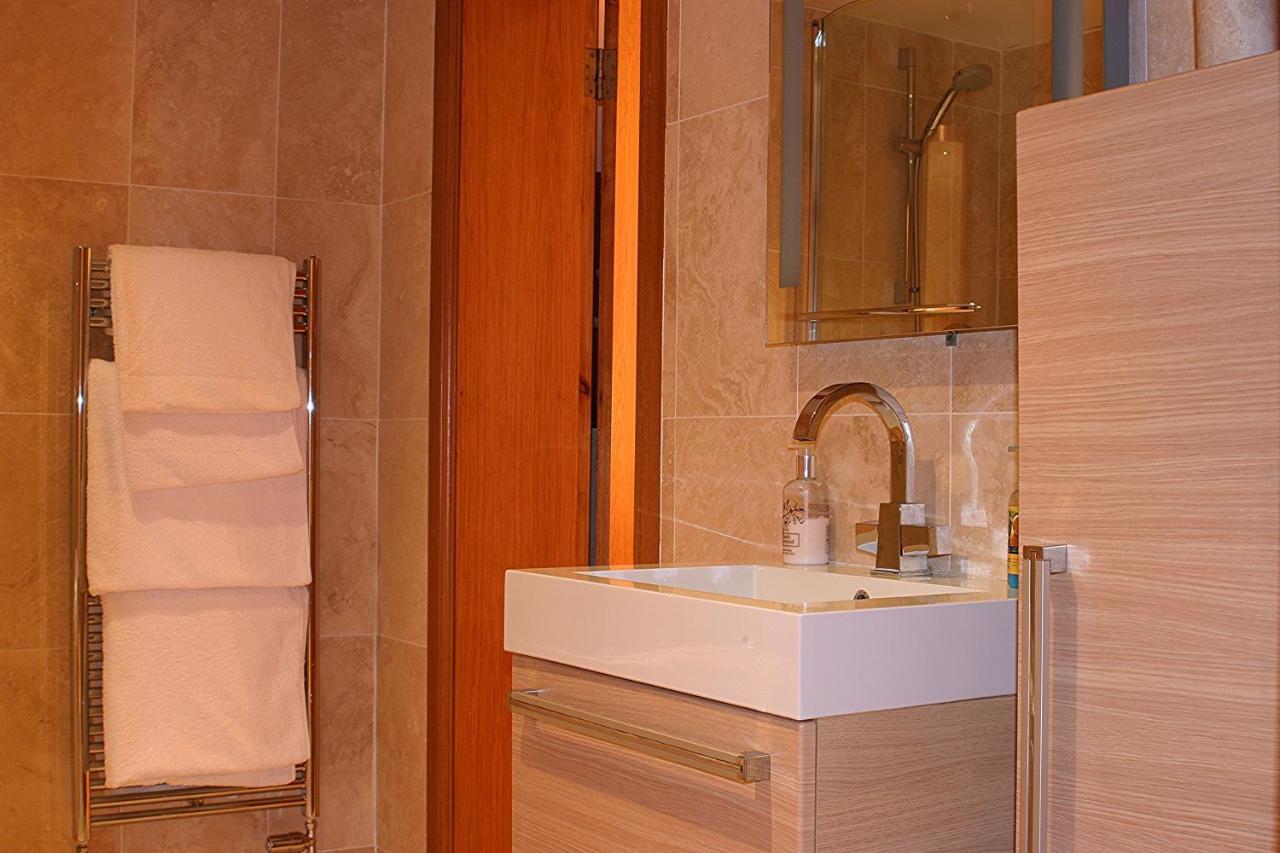 Kingsview Apartment Stirling Bagian luar foto