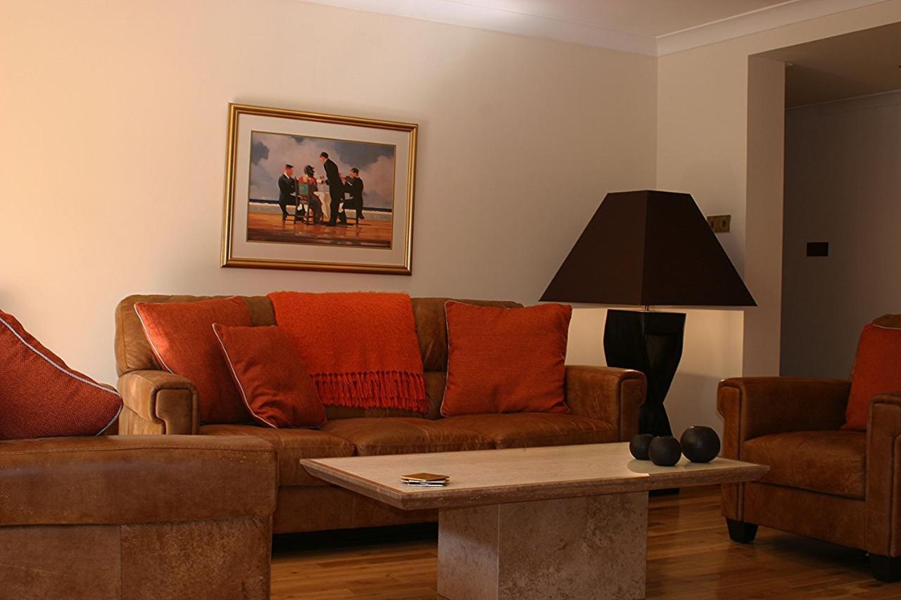 Kingsview Apartment Stirling Bagian luar foto